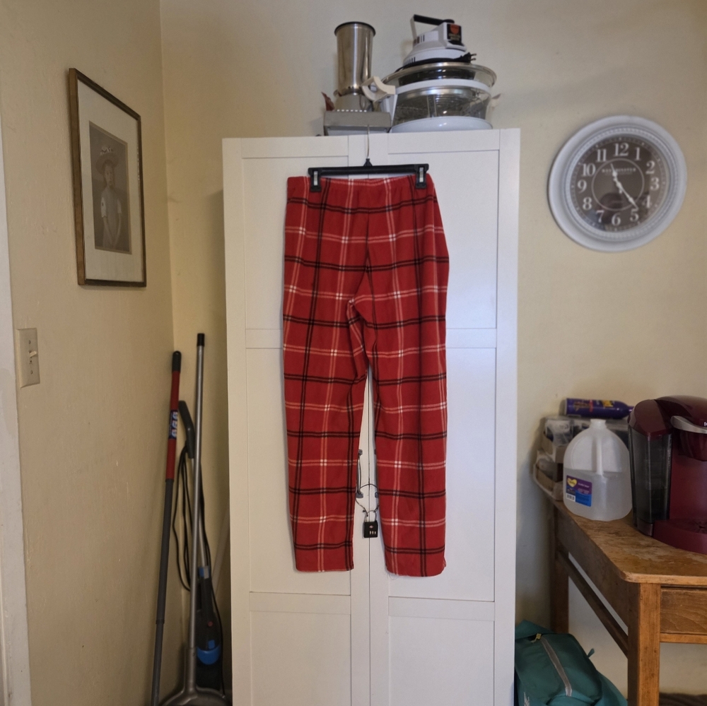 Red Plaid Women's Pants